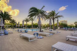 16385 Biscayne Blvd, North Miami Beach, FL 33160 - Photo 29