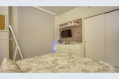 16385 Biscayne Blvd #1415, North Miami Beach, FL 33160 - Photo 13