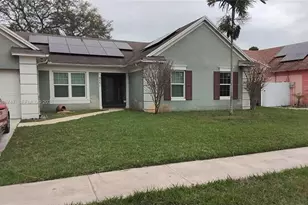 9551 Ashley Dr, Miramar, FL 33025 - Photo 3