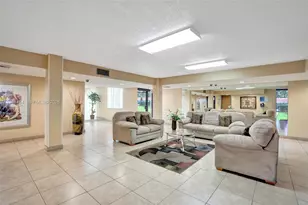 8900 Washington Blvd, Pembroke Pines, FL 33025 - Photo 25