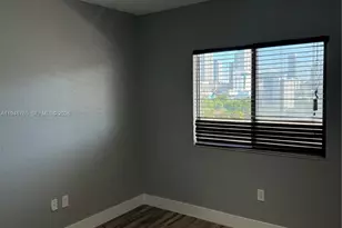 36 NW 6th Ave, Miami, FL 33128 - Photo 15