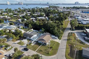 56 Cardinal Dr, Other City - In The State Of Florida, FL 33917 - Photo 33