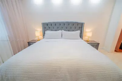 20000 E Country Club Dr #409, Aventura, FL 33180 - Photo 13