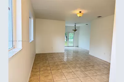 7720 NW 8th Ave, Miami, FL 33150 - Photo 7