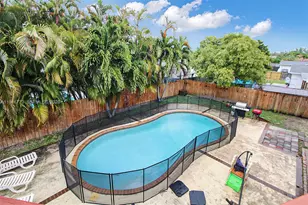 7961 SW 198th St, Cutler Bay, FL 33189 - Photo 23