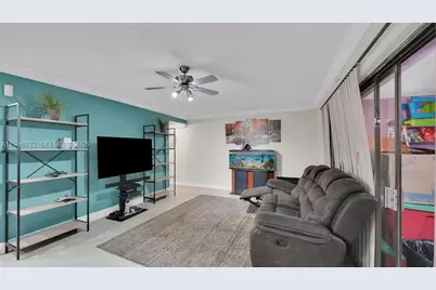 6 Spinning Wheel Ln #6, Tamarac, FL 33319 - Photo 9