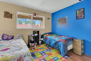 6 Spinning Wheel Ln, Tamarac, FL 33319 - Photo 35