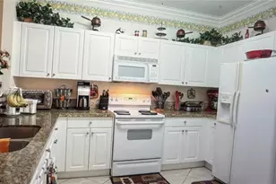 2103 NE 38th Rd, Homestead, FL 33033 - Photo 9