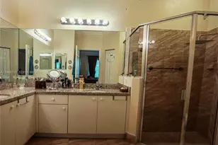 2103 NE 38th Rd, Homestead, FL 33033 - Photo 21