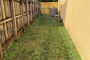 2103 NE 38th Rd, Homestead, FL 33033 - Photo 15