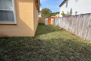 2103 NE 38th Rd, Homestead, FL 33033 - Photo 17