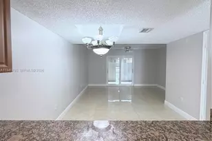 527 W 68th St, Hialeah, FL 33014 - Photo 3