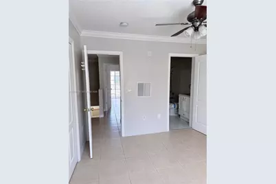 527 W 68th St #1, Hialeah, FL 33014 - Photo 33