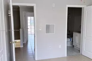 527 W 68th St, Hialeah, FL 33014 - Photo 33