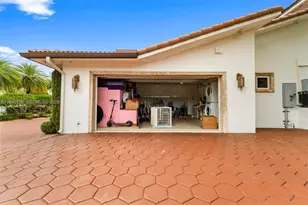 185 SW 130th Ave, Miami, FL 33184 - Photo 61