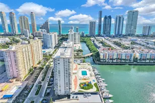 250 174th St, Sunny Isles Beach, FL 33160 - Photo 35