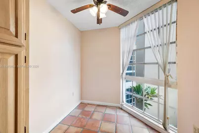 1280 S Alhambra Cir #2211, Coral Gables, FL 33146 - Photo 3