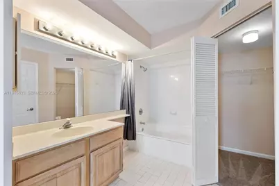 1280 S Alhambra Cir #2211, Coral Gables, FL 33146 - Photo 15