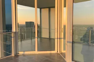 851 NE 1st Ave, Miami, FL 33132 - Photo 15