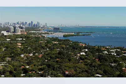 3835 Utopia Ct, Miami, FL 33133 - Photo 3