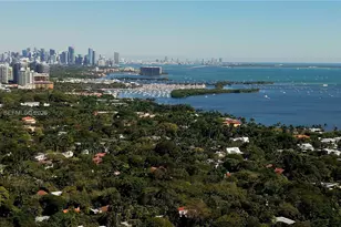 3835 Utopia Ct, Miami, FL 33133 - Photo 3