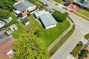 18800 NW 39th Ct, Miami Gardens, FL 33055 - Photo 29