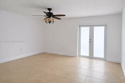 10923 W Okeechobee Rd #201, Hialeah Gardens, FL 33018 - Photo 5