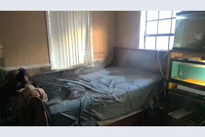 2930 NW 87th Ter, Miami, FL 33147 - Photo 11