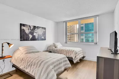 1155 Brickell Bay Dr #1702, Miami, FL 33131 - Photo 13