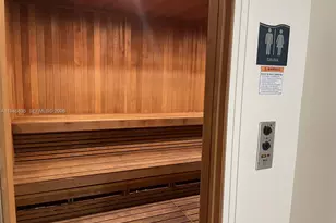 3001 S Ocean Dr, Hollywood, FL 33019 - Photo 25