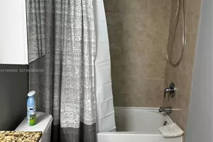 9055 SW 73rd Ct, Miami, FL 33156 - Photo 11