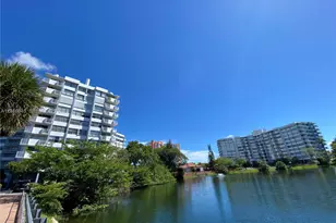 1200 NE Miami Gardens Dr, Miami, FL 33179 - Photo 3