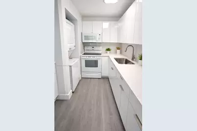 10000 NW 80th Ct #2232, Hialeah Gardens, FL 33016 - Photo 3