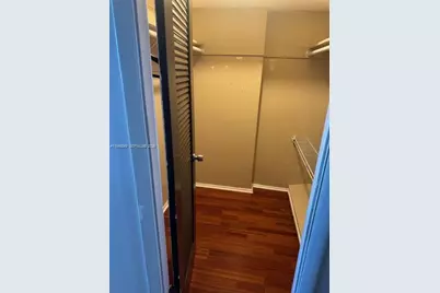 1075 NE Miami Gardens Dr #706, Miami, FL 33179 - Photo 9