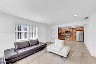 4530 SW 54th St, Dania Beach, FL 33314 - Photo 9