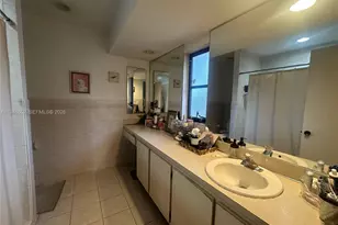 5965 NW 200th St, Hialeah, FL 33015 - Photo 15