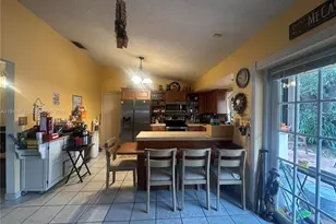 5965 NW 200th St, Hialeah, FL 33015 - Photo 3