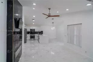 2421 SW 84th Terrace, Miramar, FL 33025 - Photo 3