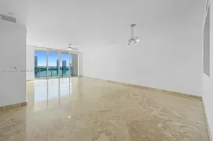 3330 NE 190th St, Aventura, FL 33180 - Photo 7