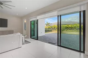 8371 Essex Country Clb Dr, Boca Raton, FL 33434 - Photo 21