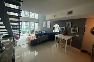 41 SE 5th St, Miami, FL 33131 - Photo 5