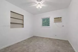 29100 Kentucky Rd, Homestead, FL 33033 - Photo 17