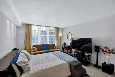 5700 Collins Ave #15A, Miami Beach, FL 33140 - Photo 15