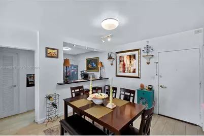 5700 Collins Ave #15A, Miami Beach, FL 33140 - Photo 7