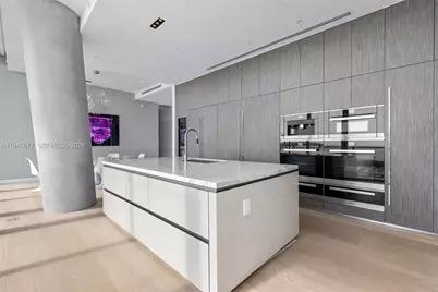 2675 S Bayshore Dr #1602S, Miami, FL 33133 - Photo 31
