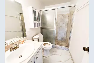 6395 Bay Club Dr #4, Fort Lauderdale, FL 33308 - Photo 11