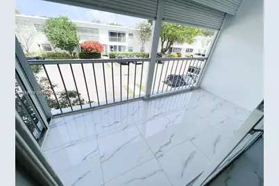 6395 Bay Club Dr #4, Fort Lauderdale, FL 33308 - Photo 1