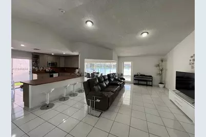 600 SE 25th Ln, Homestead, FL 33033 - Photo 19
