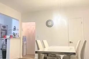 6881 Bay Dr, Miami Beach, FL 33141 - Photo 7