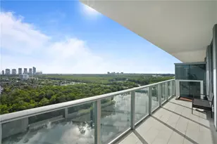 16385 Biscayne Blvd, North Miami Beach, FL 33160 - Photo 17